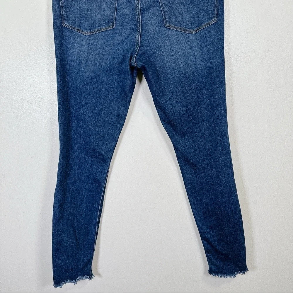 Frame Le High Skinny Medium Wash Chew Hem Jeans - Picture 11 of 12